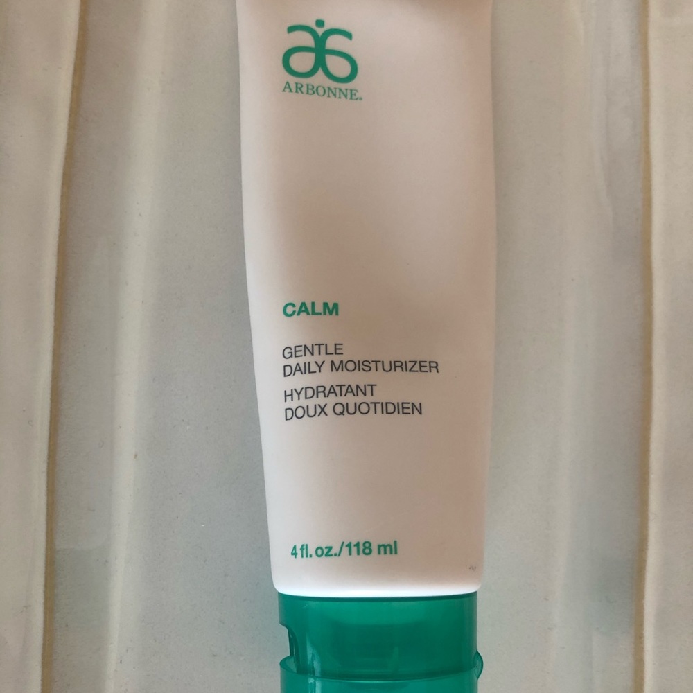 Arbonne Calm Gentle Daily Moisturizer